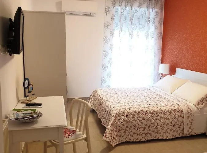 Πανσιόν L'approdo Bordighera